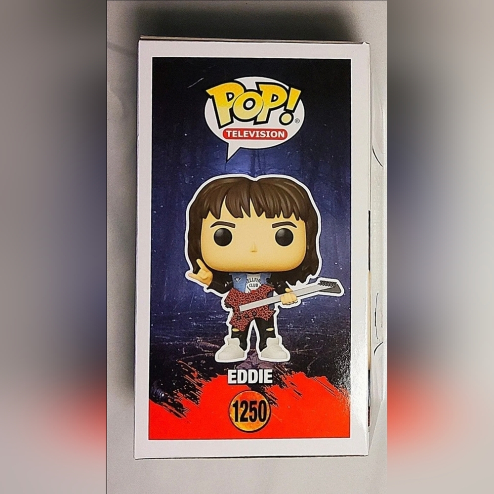 Bid or Buy! Funko 1250 STRANGER THINGS EDDIE MUNSON Target Excl w Free Case - Picture 5 of 8